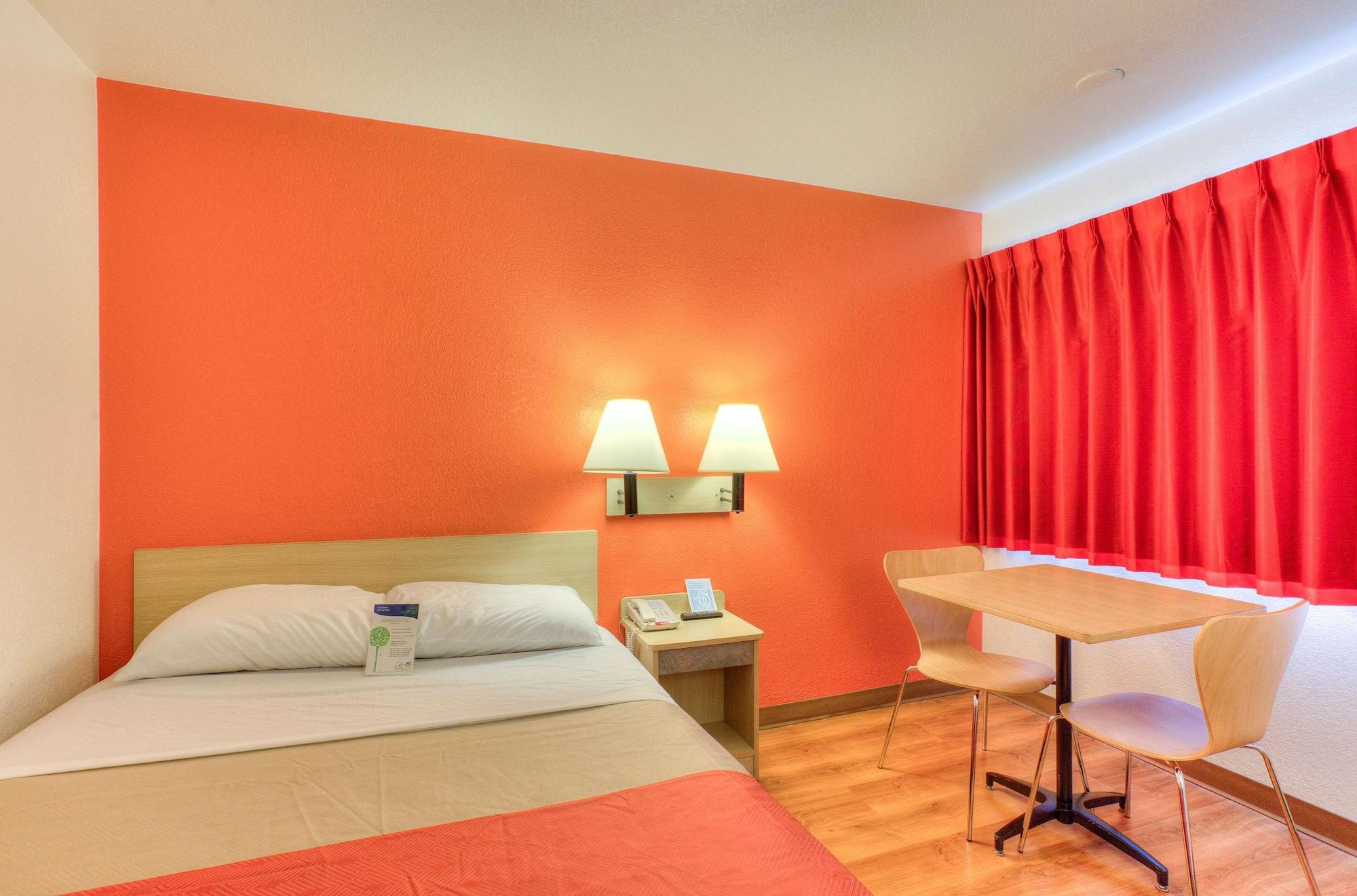 Motel 6-Tigard, Or - Portland South - Lake Oswego Esterno foto