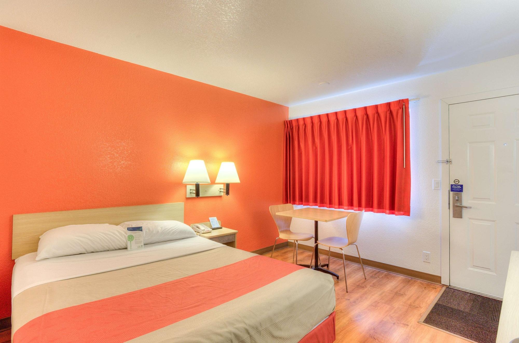 Motel 6-Tigard, Or - Portland South - Lake Oswego Esterno foto