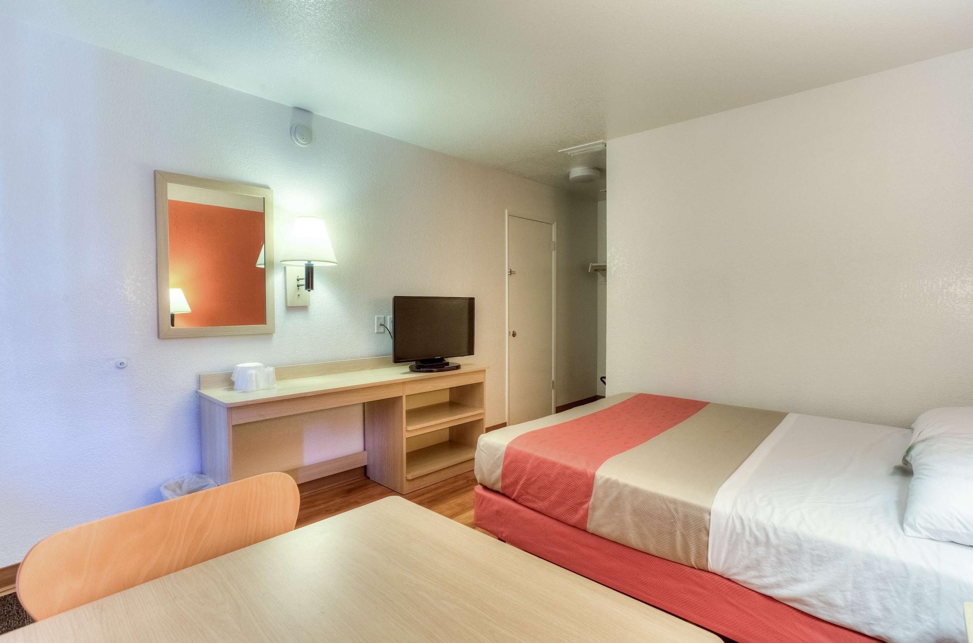 Motel 6-Tigard, Or - Portland South - Lake Oswego Esterno foto