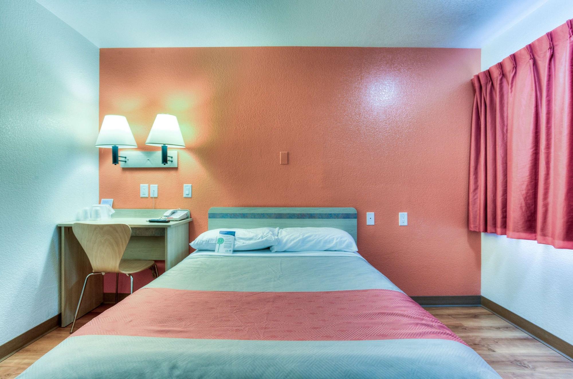 Motel 6-Tigard, Or - Portland South - Lake Oswego Esterno foto