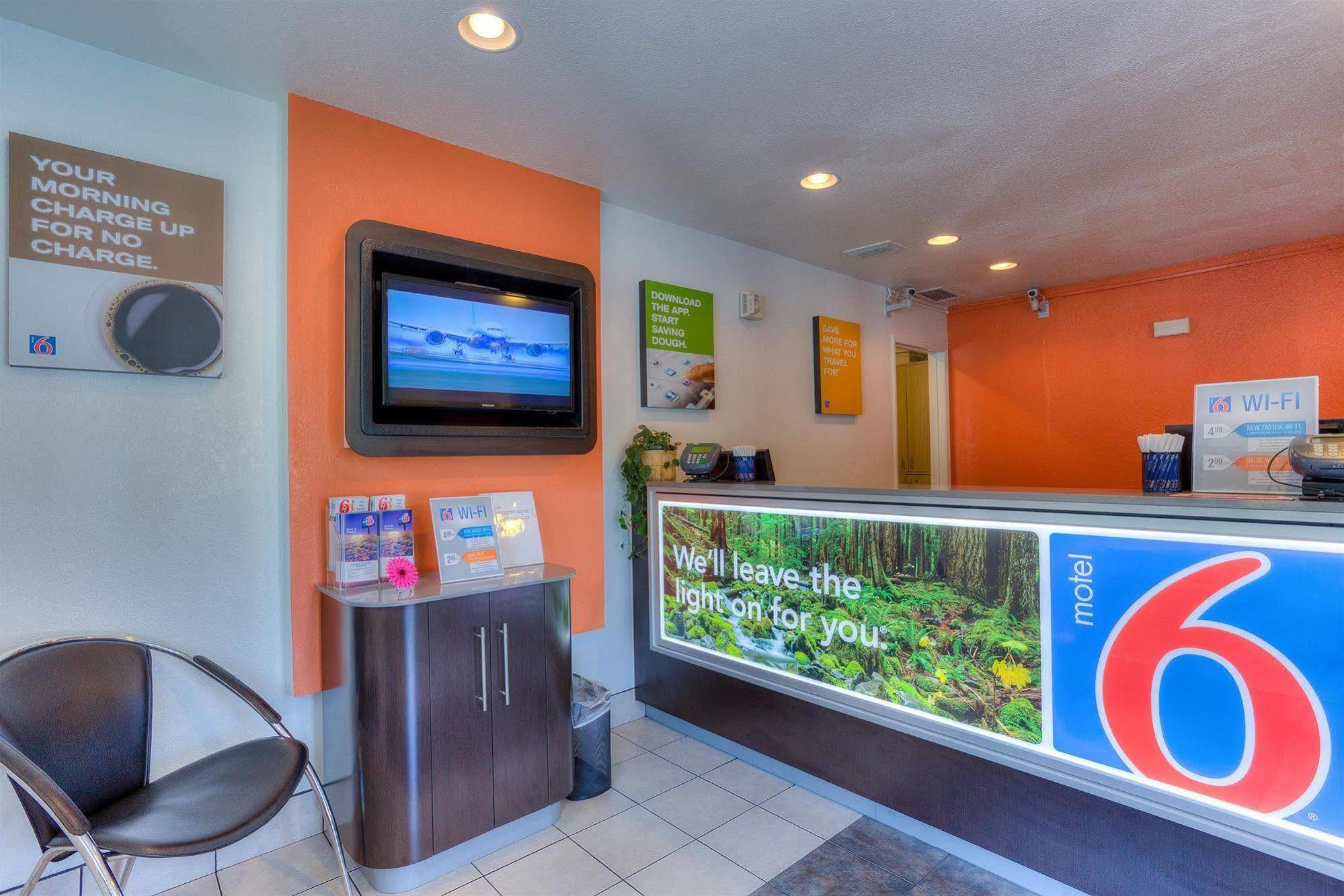 Motel 6-Tigard, Or - Portland South - Lake Oswego Esterno foto